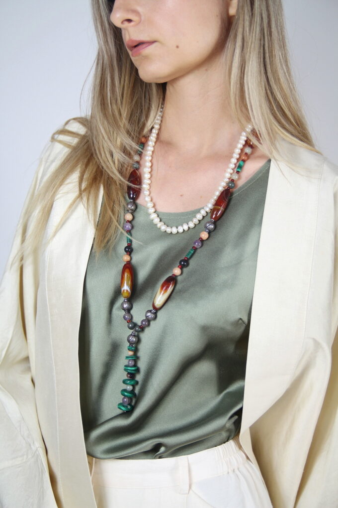 COLIER VINTAGE CU PIETRE SEMIPRETIOASE SI ARGINT