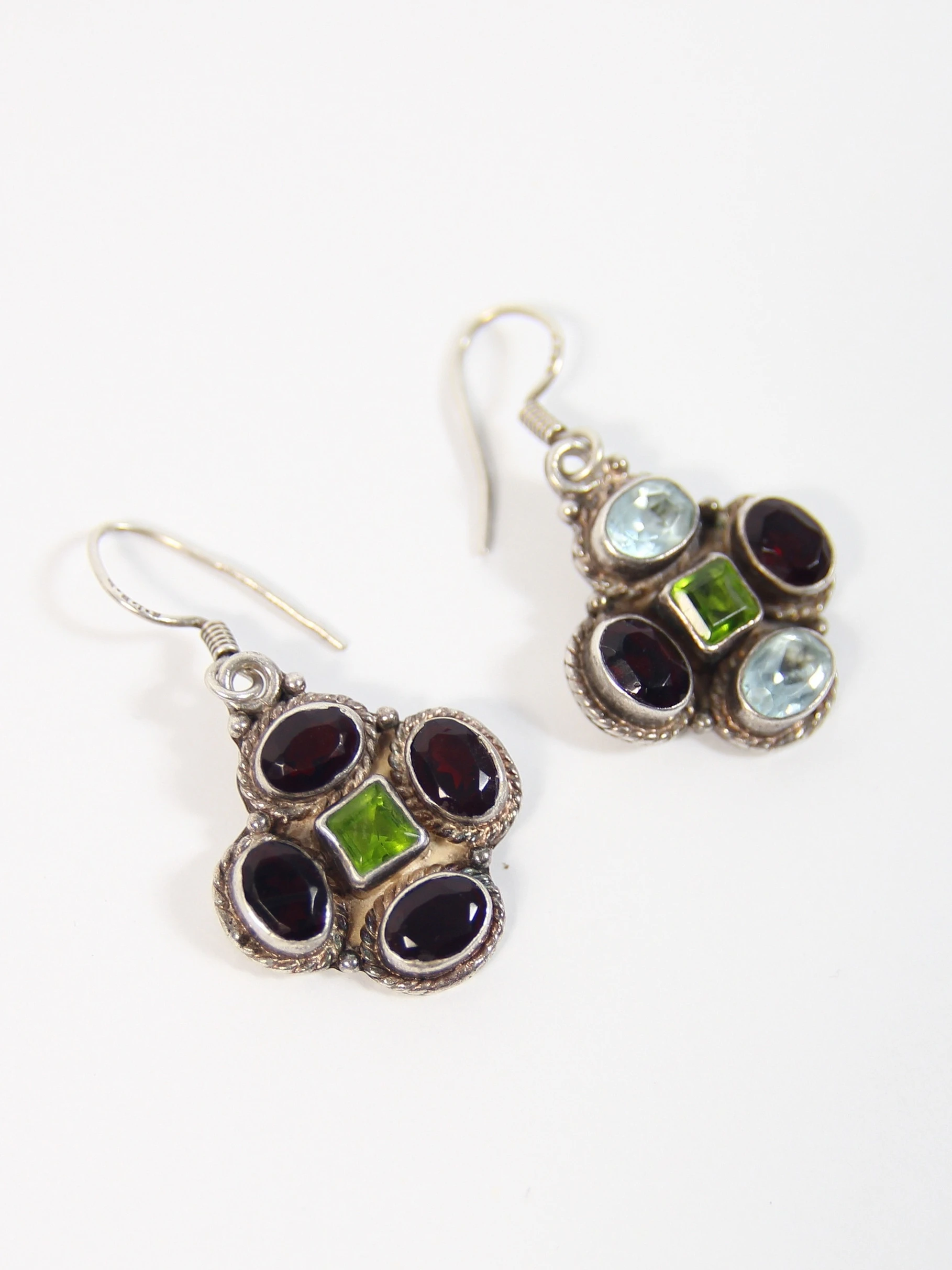CERCEI VINTAGE DIN ARGINT CU GRANAT PERIDOT SI TOPAZ - imagine 3