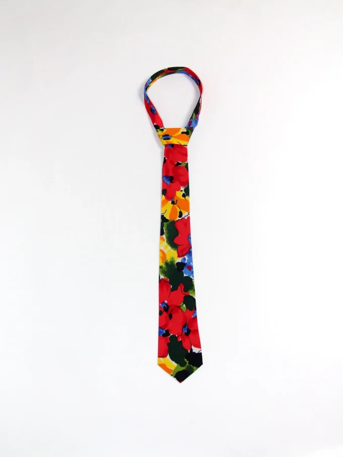 CRAVATA VINTAGE DIN MATASE CU IMPRIMEU FLORAL VIBRANT